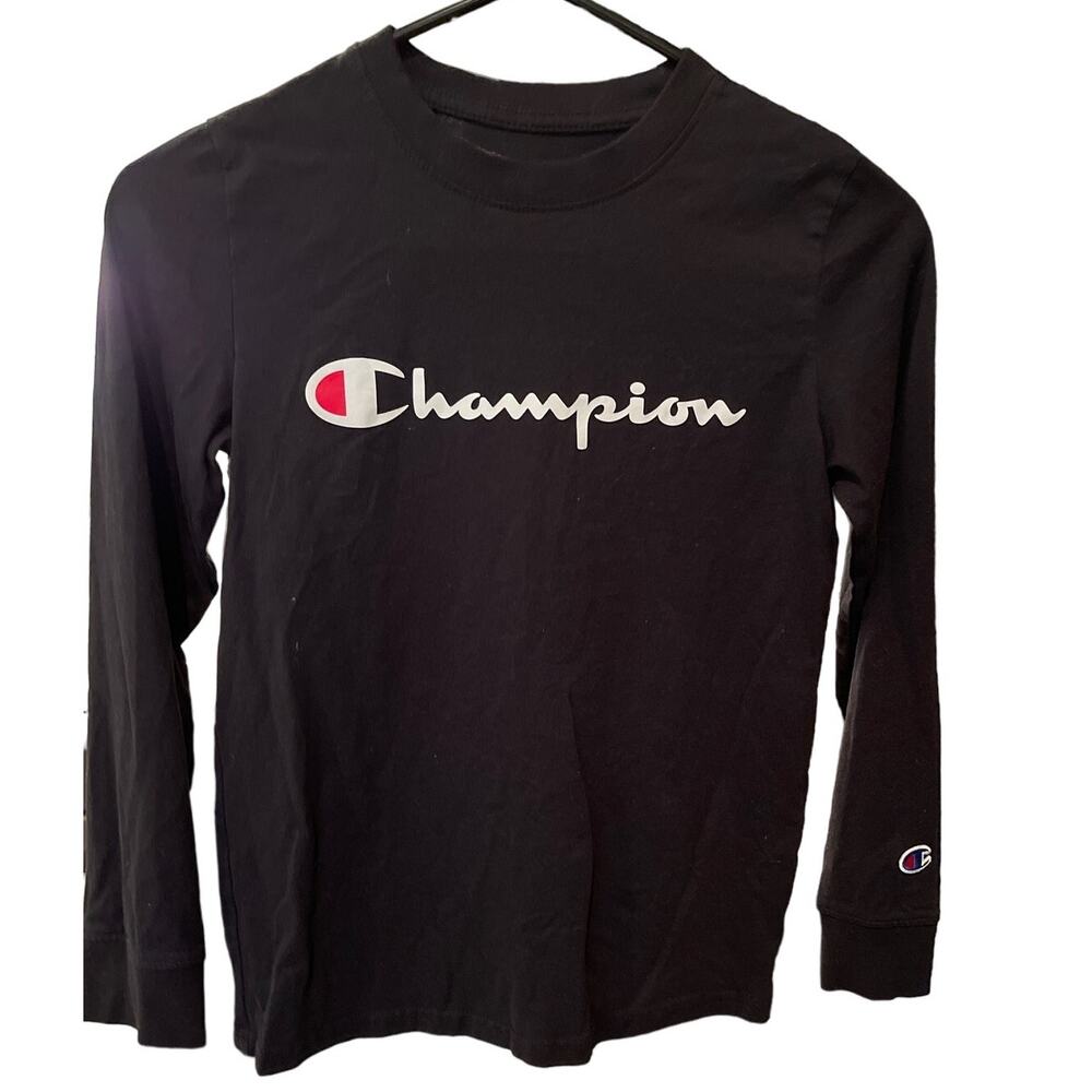 Champion activewear Tshirt Boys Sz M slightly used